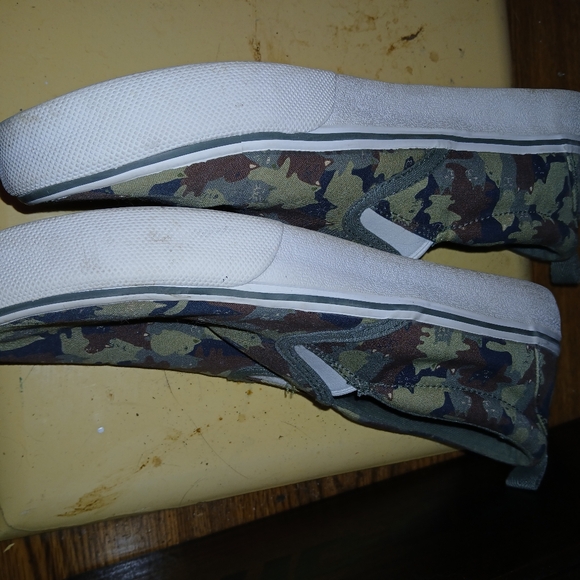 BOBS Skechers, Camo Cat Pattern Slip-ons,  Womens Size 8 - Picture 4 of 4